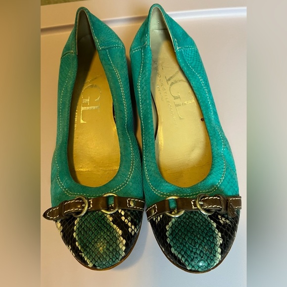 Agl Shoes - AGL Suede Teal and Snake Print Flats Size 37